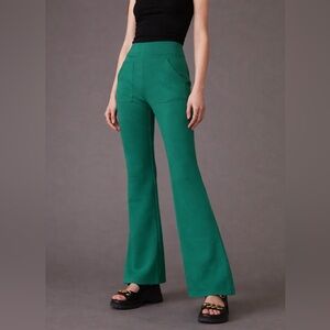 Anthropologie‎ Maeve Pull On Knit Split Hem Flare pants Green Medium